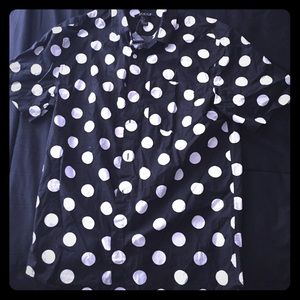 polka dot short sleeved Button down!