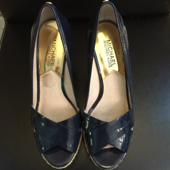 Micheal Kohrs Blue Peep Toe Espadrille Wedges