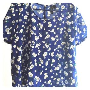Fun & Summery daisy Top