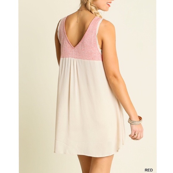 🌺❗️LAST S❗️ Sleeveless top with lace key hole - Picture 3 of 3