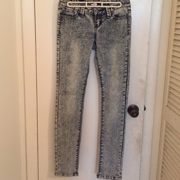 Acid Washed Skinny Jeans