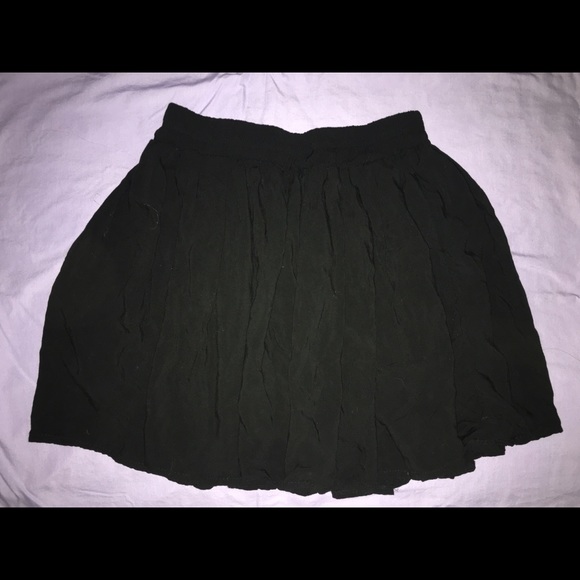 Brandy Melville skirt