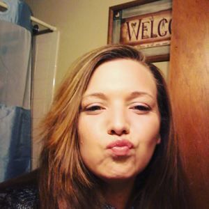 Meet your Posher, Candi