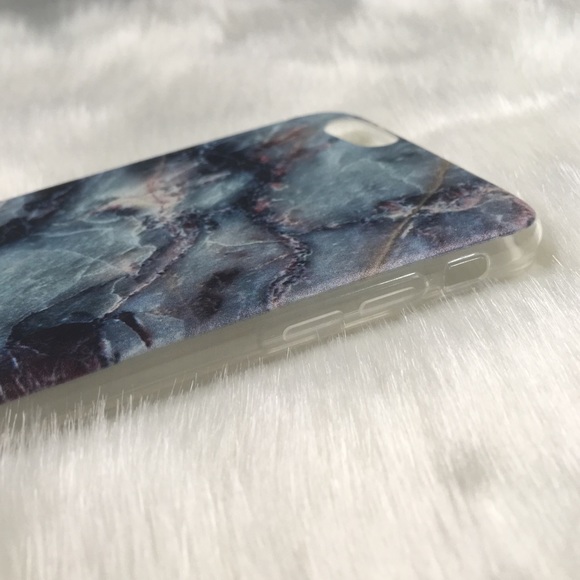 Soft shell blue marble granite iPhone case - Picture 4 of 4