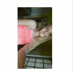 Meet your Posher, Gabriella