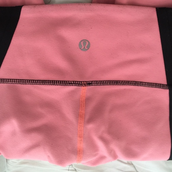 Lululemon cropped wunder unders