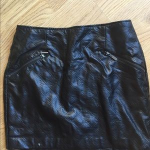 Skirt leather like