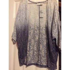 NWT daytrip Cardigan!😁