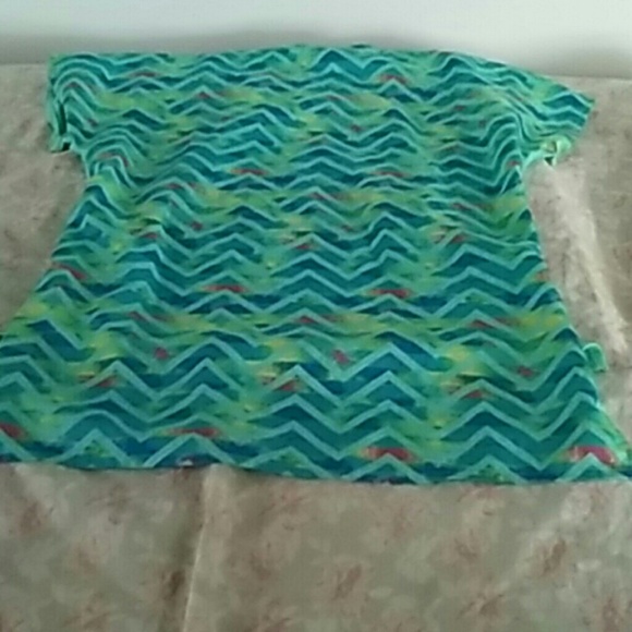 Shirt - Picture 2 of 2