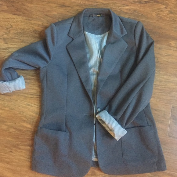 Boyfriend Blazer with striped lining.