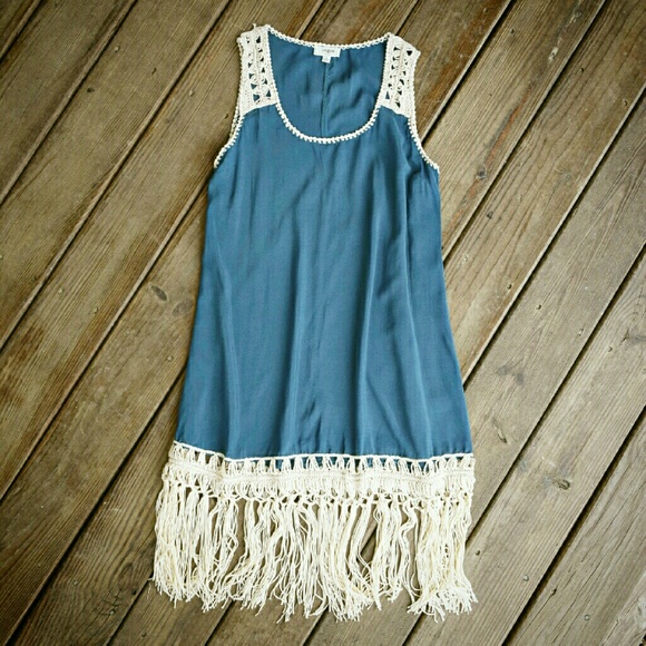 💥SALE!!!💥 UMGEE Fringe Shift Dress - Picture 3 of 4