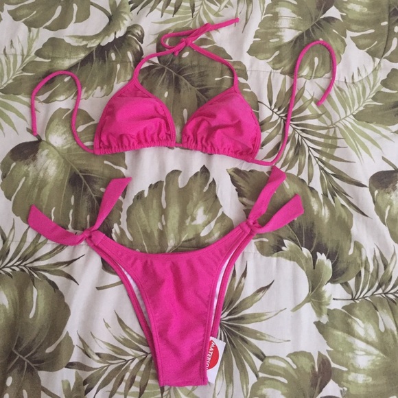 Pink Brazilian Bikini. - Picture 1 of 4