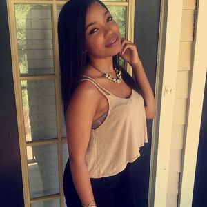 Meet your Posher, Kaelyn