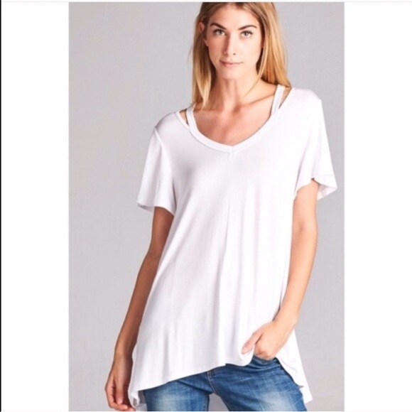 🆕 V Neck Strappy T-Shirt - Picture 4 of 4