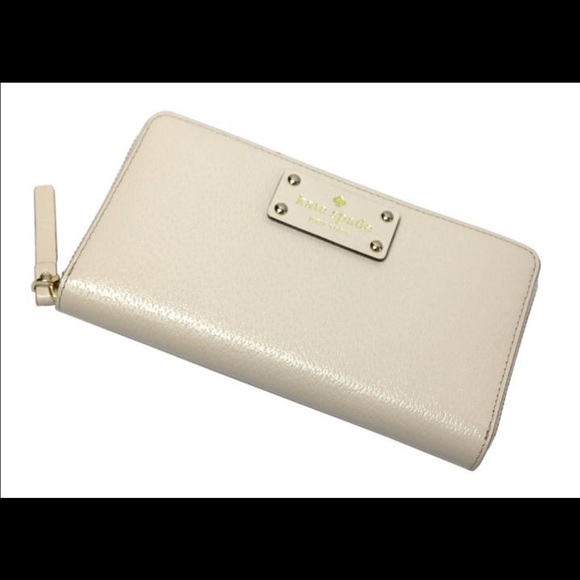 Kate Spade Wellesley Neda wallet👛 - Picture 3 of 8