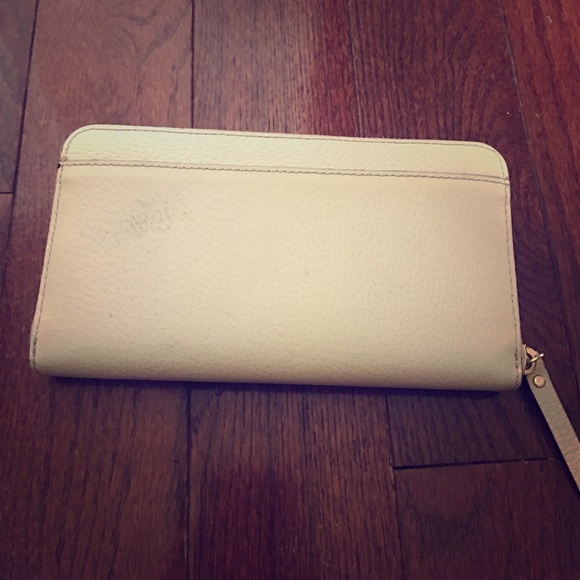 Kate Spade Wellesley Neda wallet👛 - Picture 8 of 8