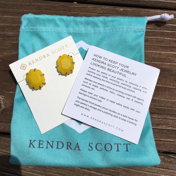 Kendra Scott Morgan Stud Earrings