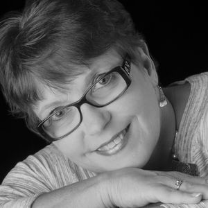 Meet your Posher, Janet