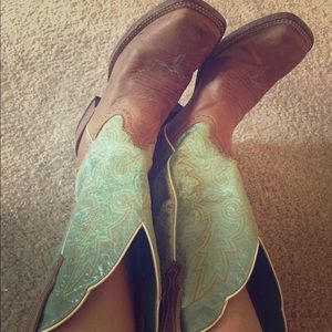 Women's Ariat Boots
