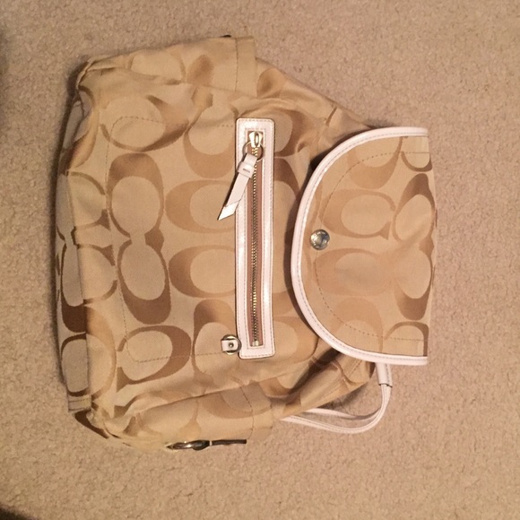 Coach backpack - Picture 1 of 3