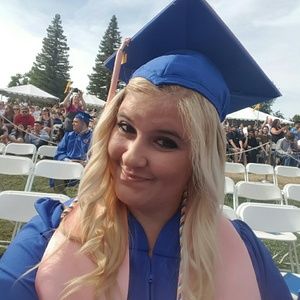 Meet your Posher, Brandi