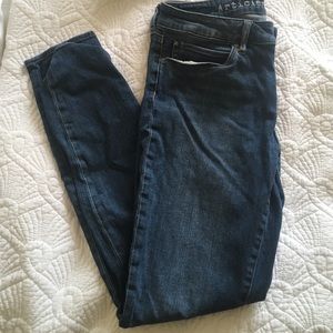 Skinny jeans