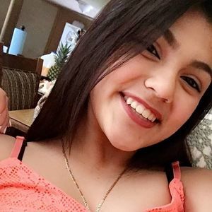 Meet your Posher, Iris