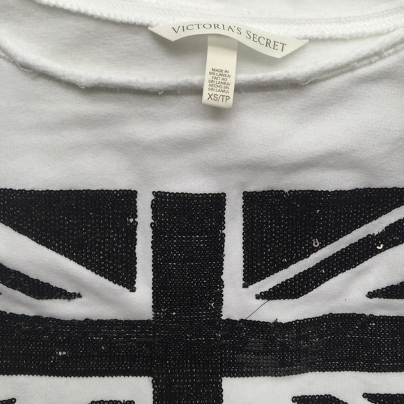 Victoria's Secret Fashion Show Sweater - Picture 4 of 12