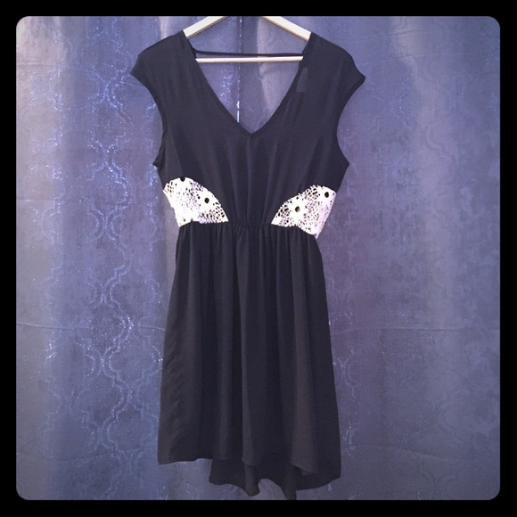 Black, open back dress - Picture 1 of 2