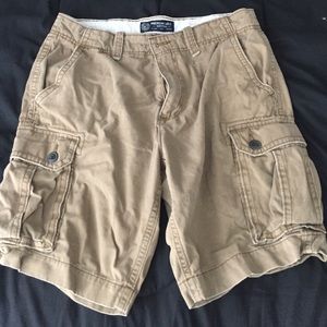 American eagle cargo shorts!