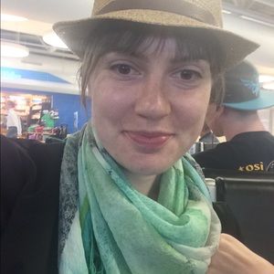 Meet your Posher, Madeline