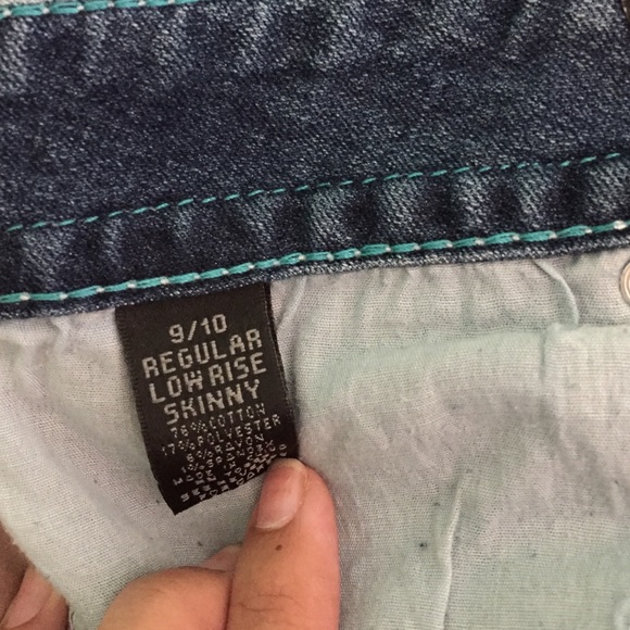 Skinny jeans