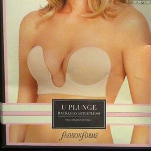 Deep "U" plunge backless strapless bra (233)