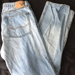 Light wash jeans