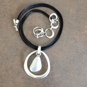 Premier "Easy Living" necklace