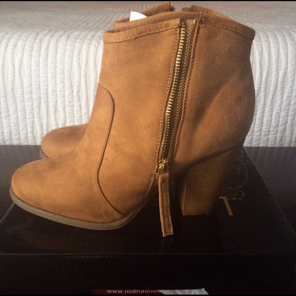 Tan (camel color) Suede Ankle Boots