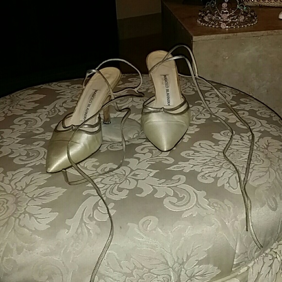 Elegant Manolo Blahnik Shoes. They tie at ankle.