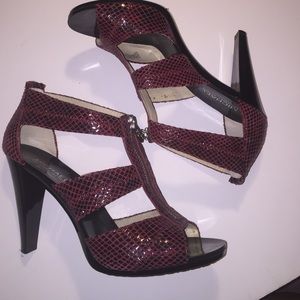 SOLD Beautiful Michael Kors heels rare