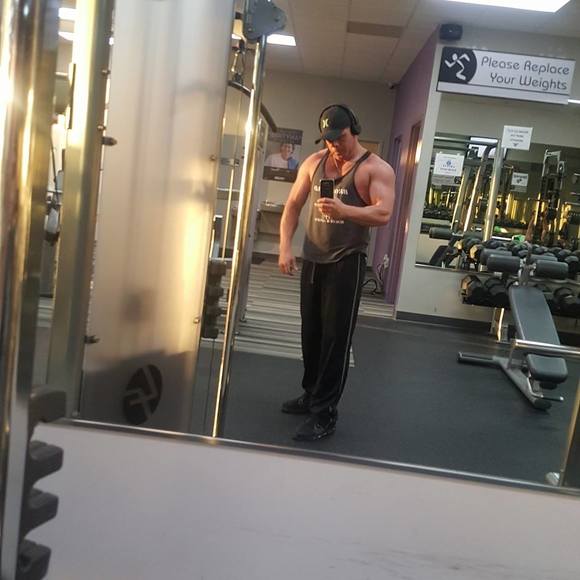 Meet your Posher, James - Picture 1 of 1