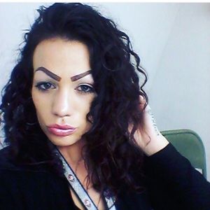 Meet your Posher, Janell