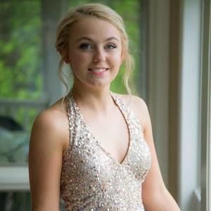 Meet your Posher, Sophia