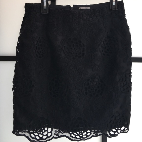 NWT Halogen Lace Overlay Skirt