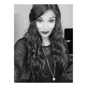 Meet your Posher, Karin