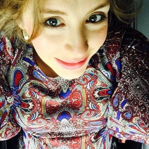 Meet your Posher, Pamela