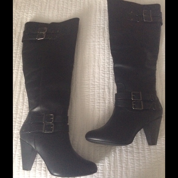 Black Knee Boots Buckle Detail Wide Calf Faux Lthr