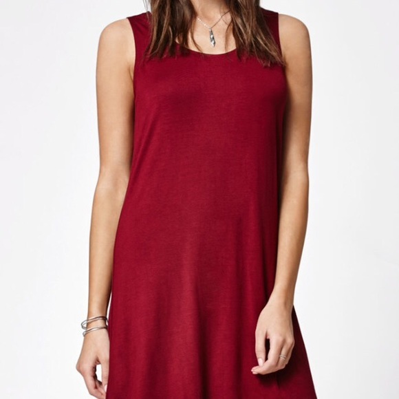 BRAND NEW W/ TAGS PacSun burgundy shift dress