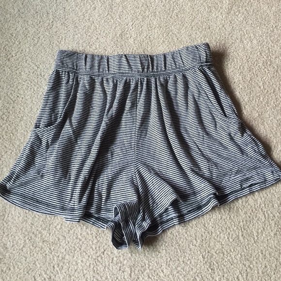 High waisted cotton shorts