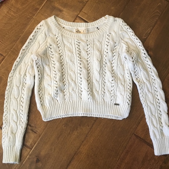 Hollister sweater crop size M