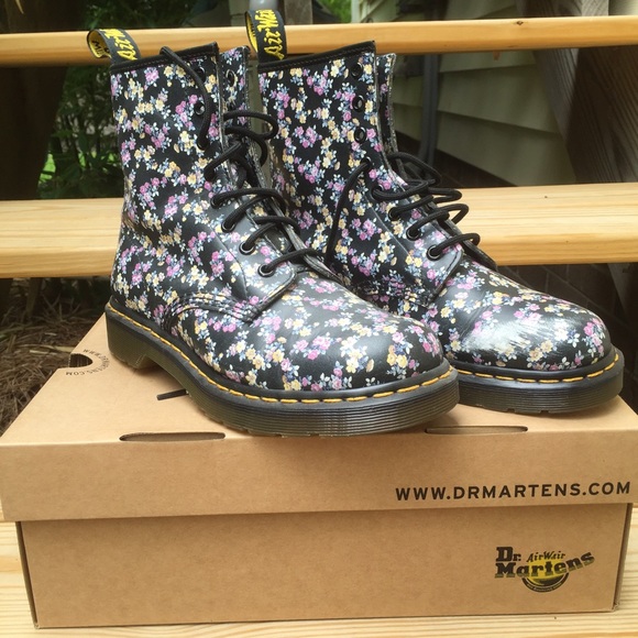 Floral Print Dr. Martens