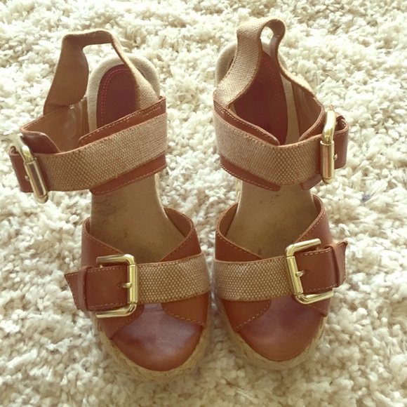 5|48 tan wedge from Saks. Size 6.5 - Picture 1 of 4